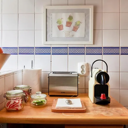 Castle View At Heart By Timecooler * 리스본