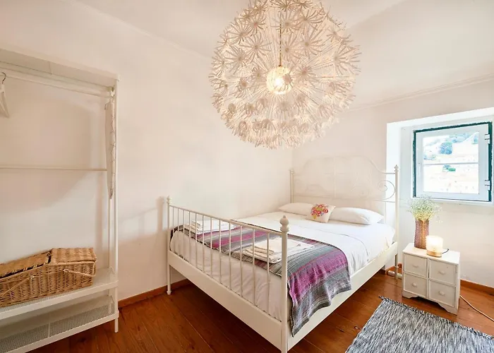 Апартаменти Castle View At Heart By Timecooler Лісабон