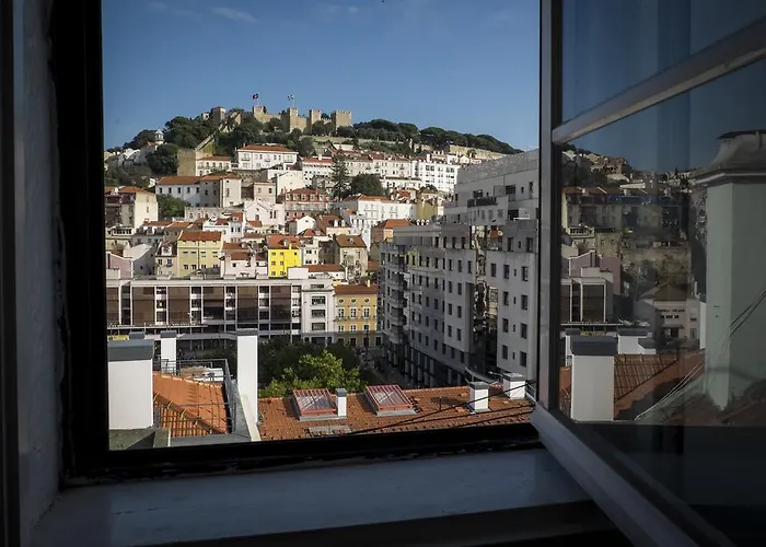 Castle View At Heart By Timecooler * Лісабон